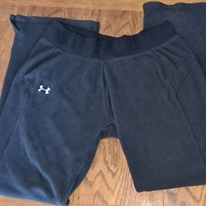 Women's Under Armour Fleece Sweatpants.  Size medium.
